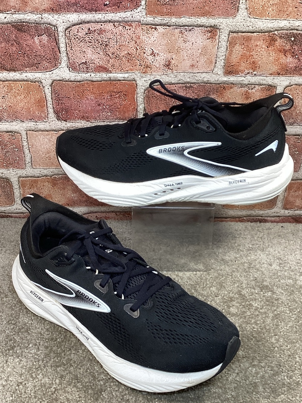 Brooks Glycerin 22 Men’s running shoes sneakers size 9 (2E) extra wide
